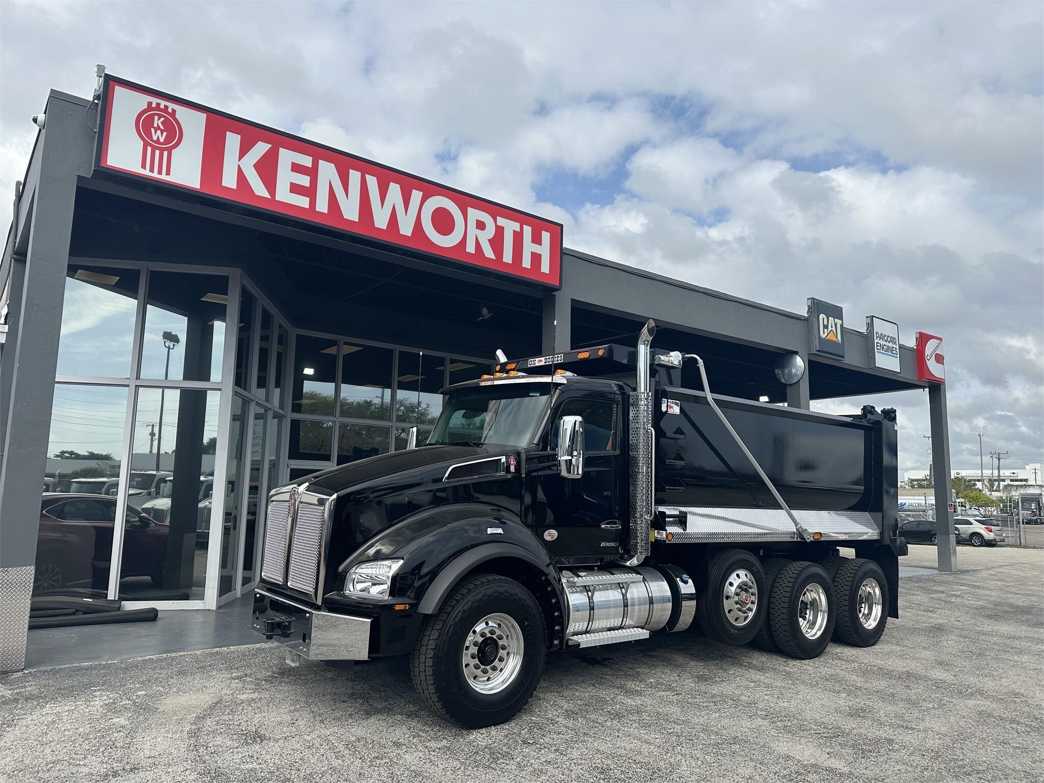 New 2025 Kenworth T880 For Sale in Fort Lauderdale, FL 5030878062 Commercial Truck Trader