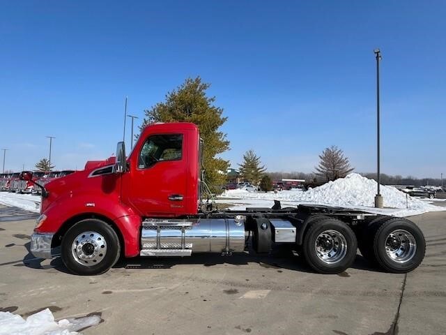 2022 Kenworth T680