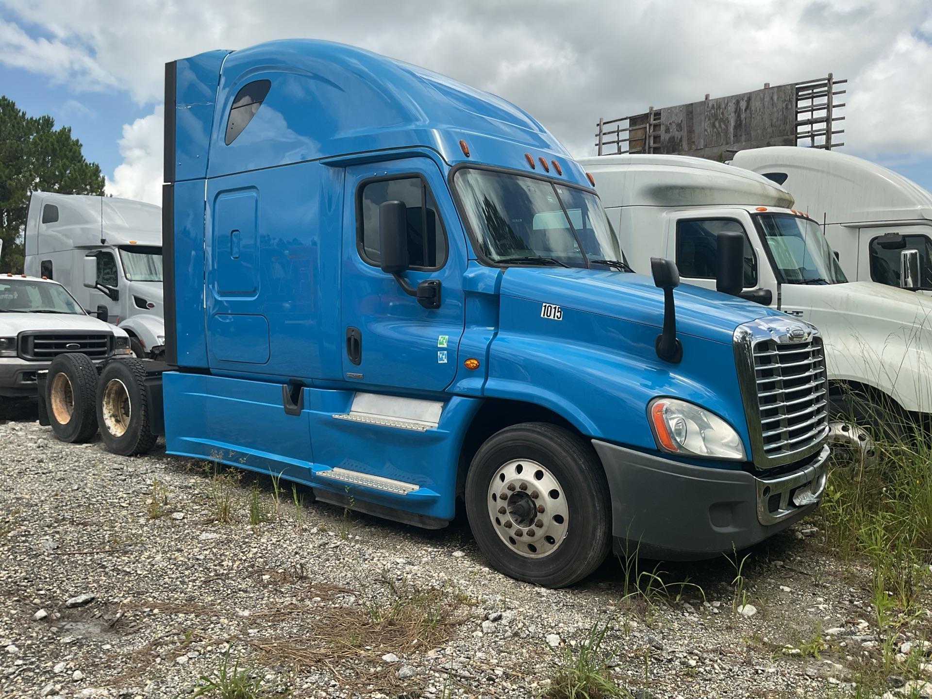 Photo of a 2018 Freightliner CASCADIA 125