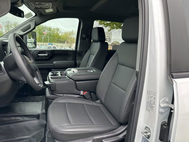 2025 Chevrolet Silverado 3500