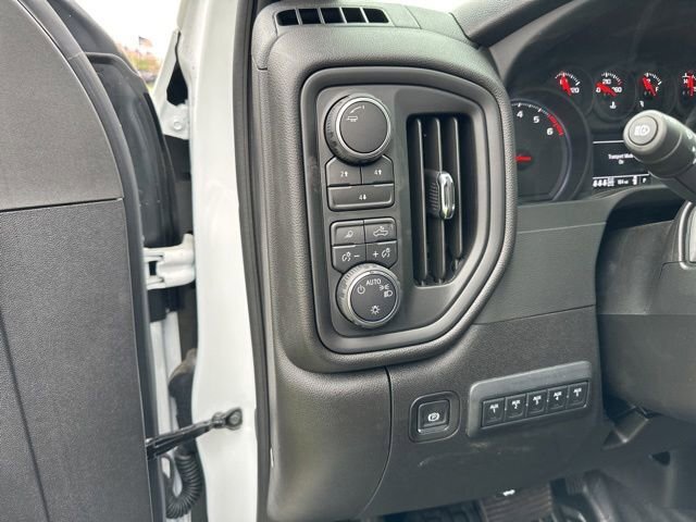 2025 Chevrolet Silverado 3500