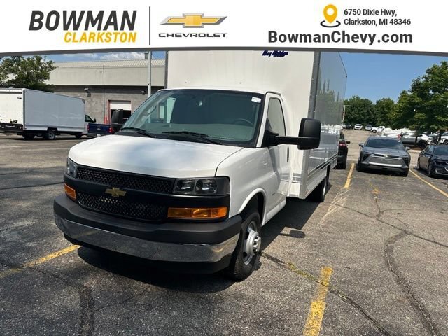 2026 Chevrolet Express 3500