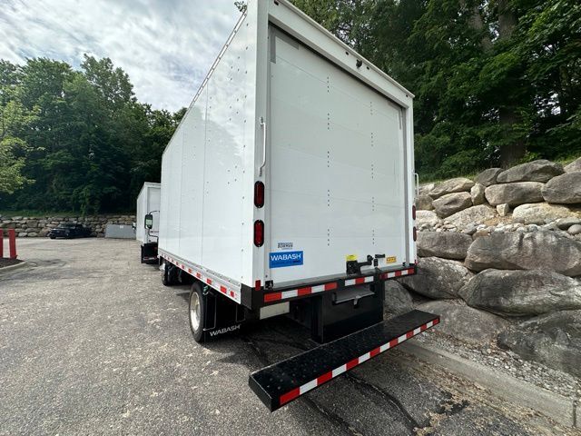 2025 Isuzu NRR