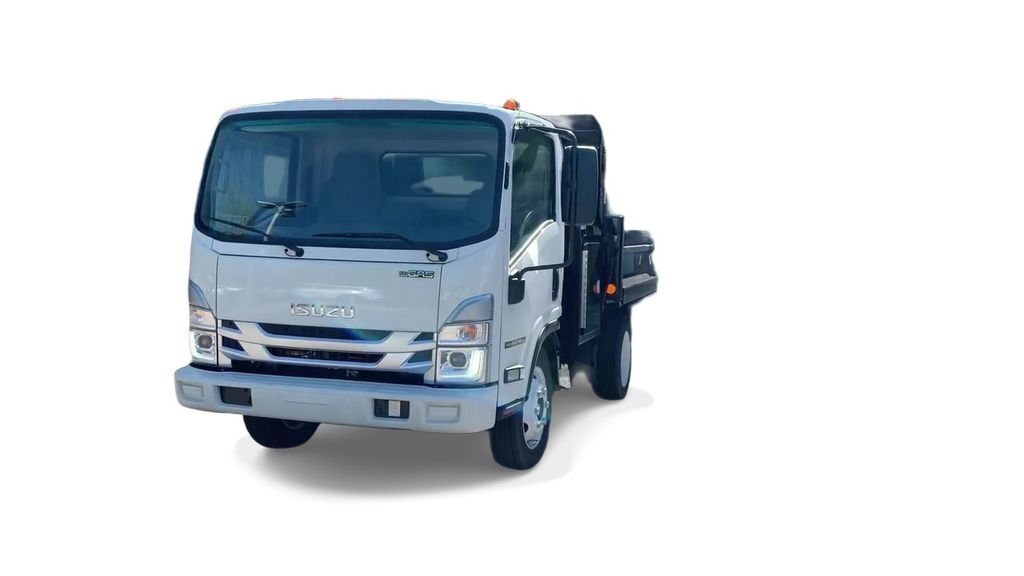 2024 Isuzu NPR HD