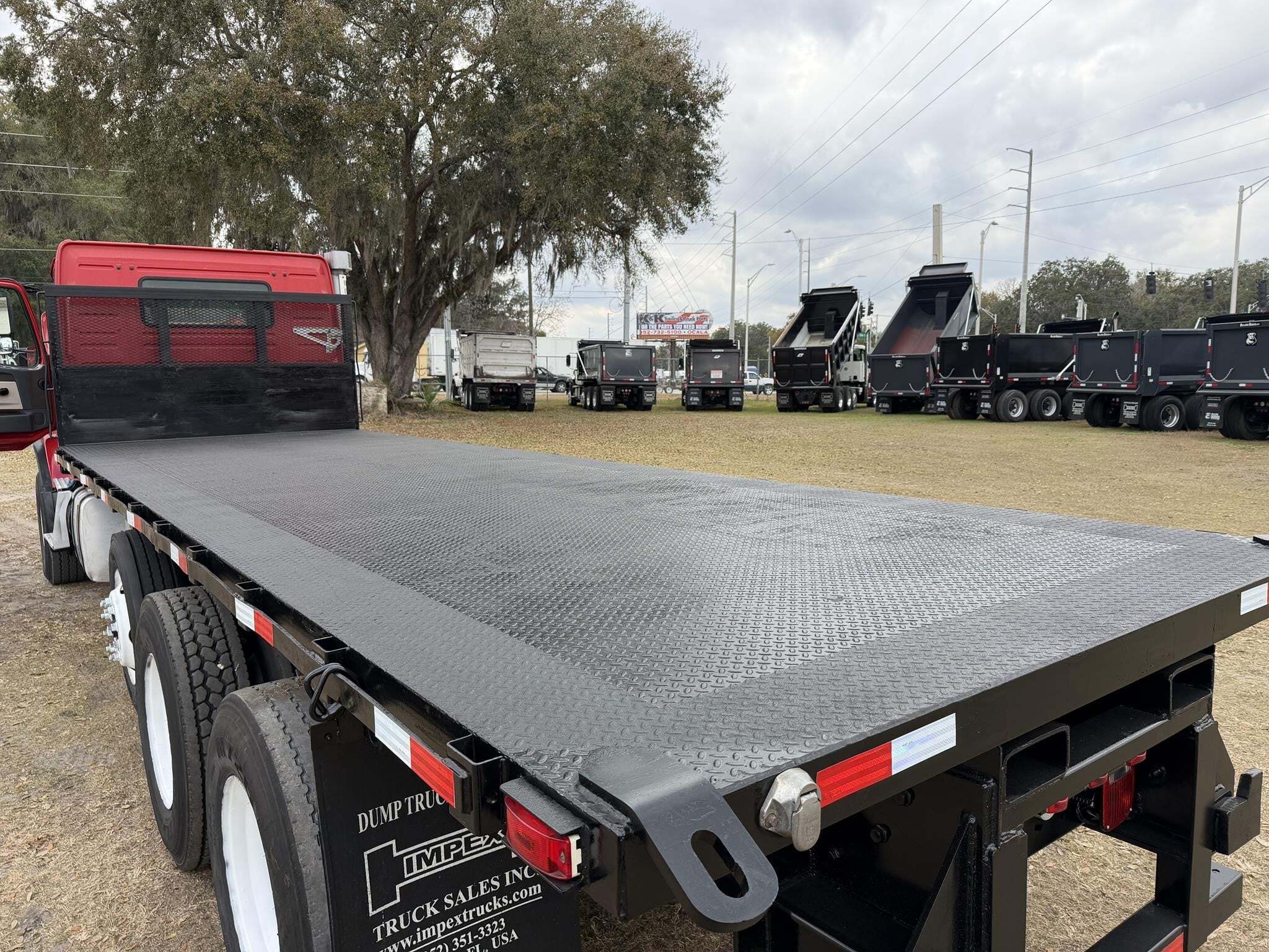 2014 Volvo VHD84B200