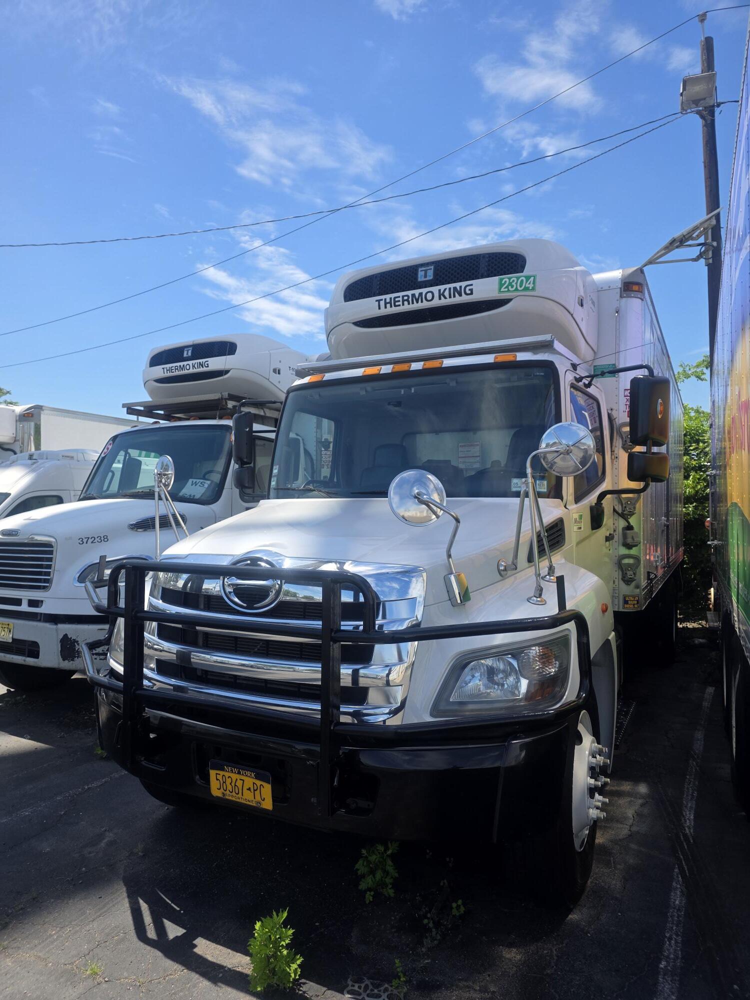 Photo of 2017 Hino HINO 338