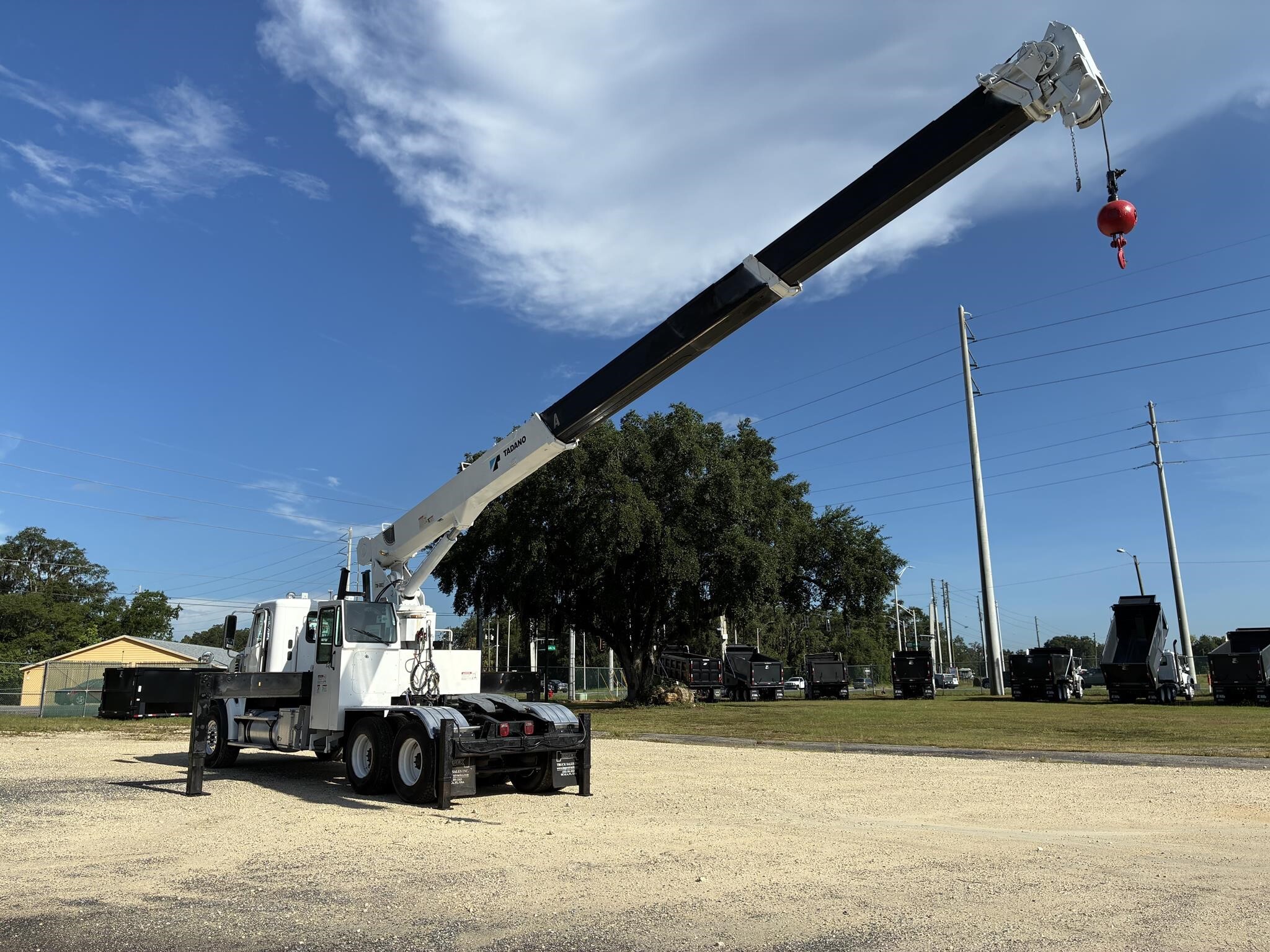 2012 Freightliner CORONADO 114