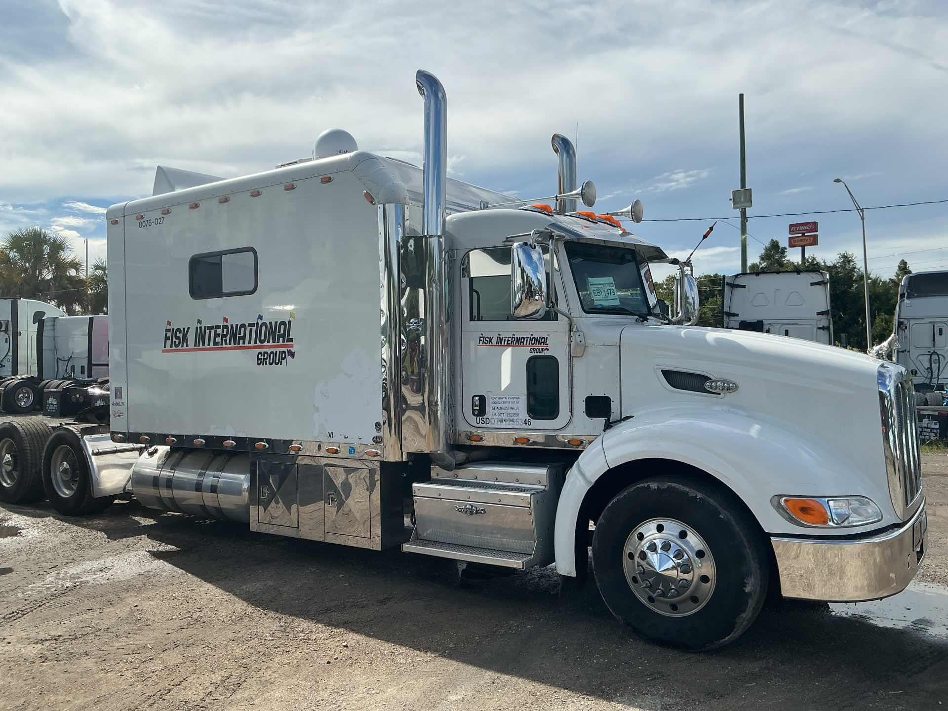 2014 Peterbilt 386