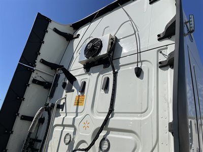 2022 Freightliner Cascadia