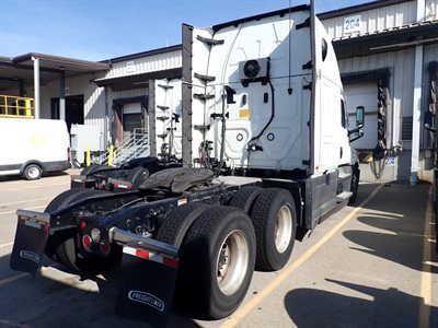 2022 Freightliner Cascadia