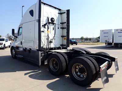 2022 Freightliner Cascadia
